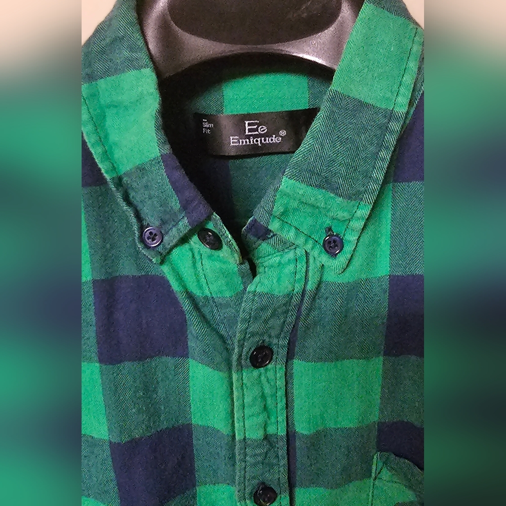 Mens Medium Slim Fit Button Down Pocketed Long Sleeve Flannel Shirt - Picture 4 of 4